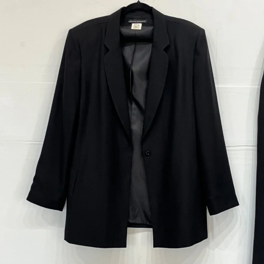 Morton Bernard black 3piece set
